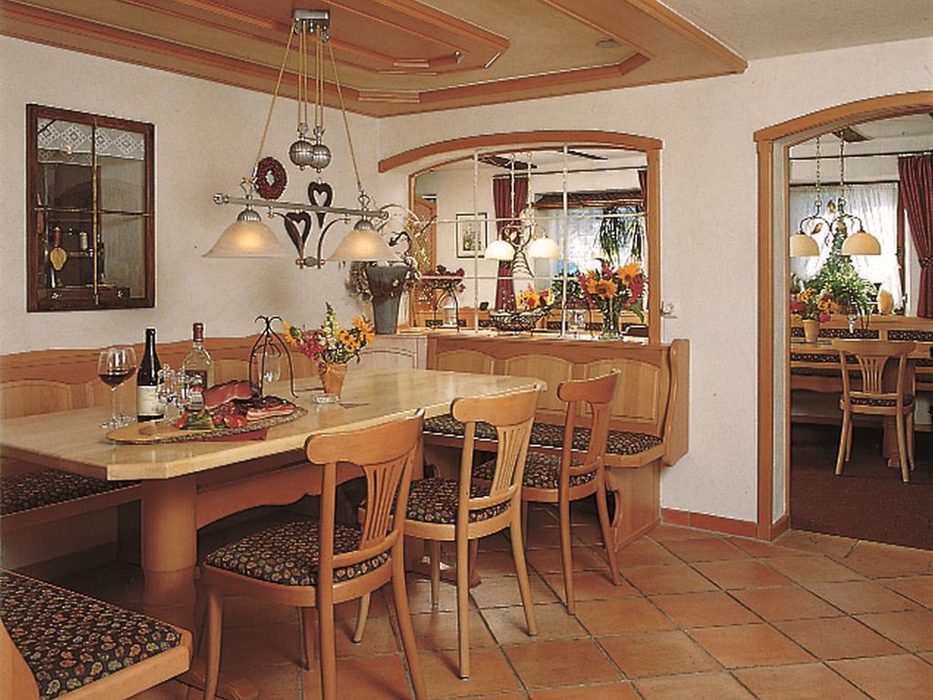 Gasthof Restaurant Buergerstueble 상트피터 외부 사진